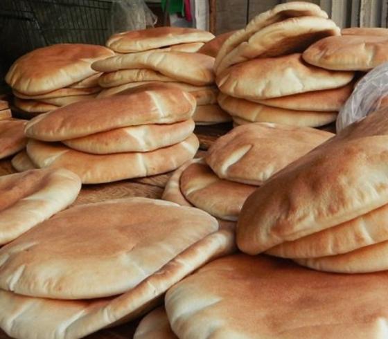لا تتناول الخبز على معدة فارغة!