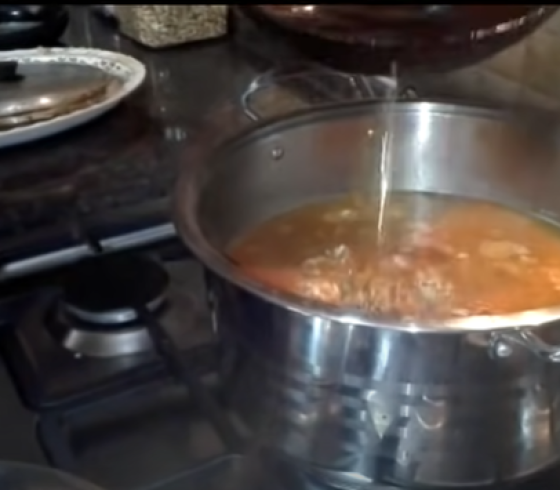 خطوات عمل وجبة الكبسة بالدجاج