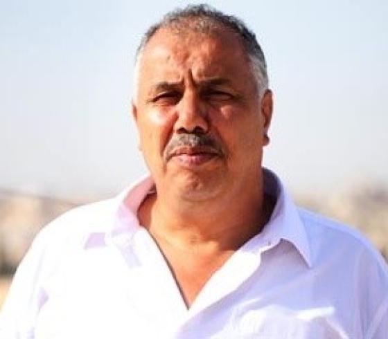 الاحتلال يقرر إبعاد الناشط أبو الحمص عن منطقة باب العامود