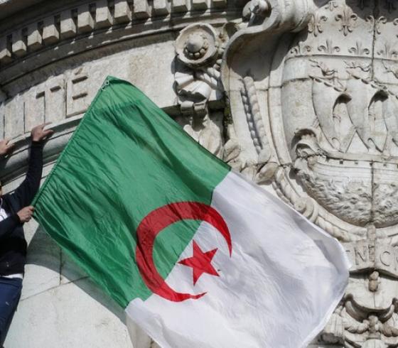 الجزائر