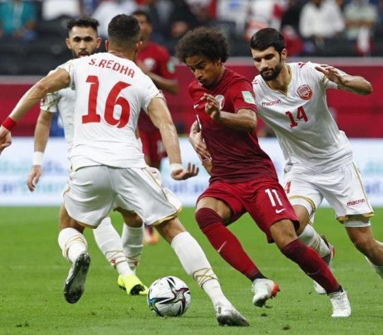 قطر تحقق فوزاً ثميناً  على البحرين في كأس العرب FIFA قطر 2021