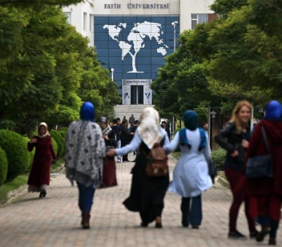 العرب في تركيا.jpg