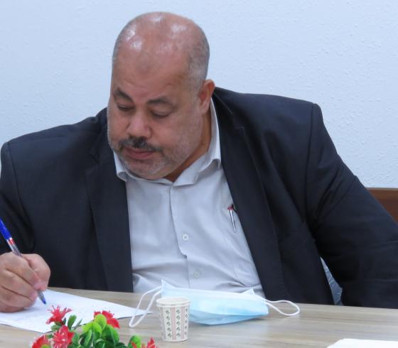 الكاتب خالد صادق.jpg