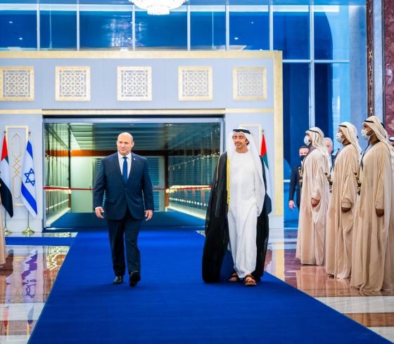 بينت في الامارات.jpg
