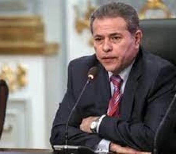 توفيق عكاشة.