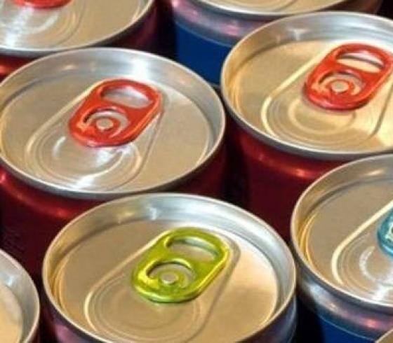 لماذا لا تمنع السعودية تداول المشروبات الغازية؟