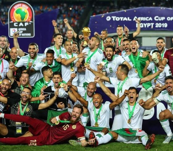 المنتخب الجزائري.jpg