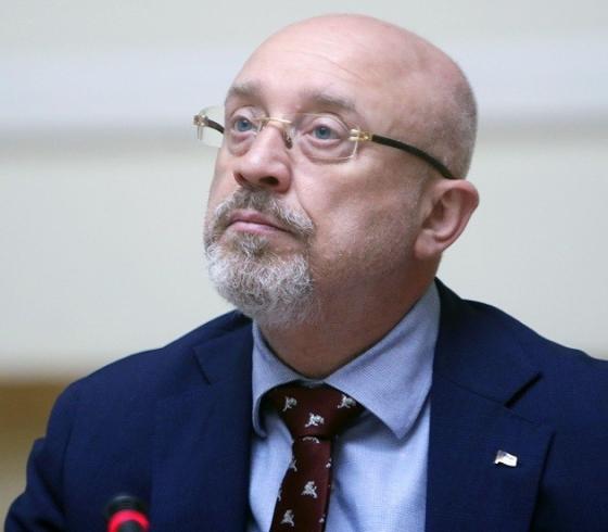 وزير الدفاع الاوكراني.jpg