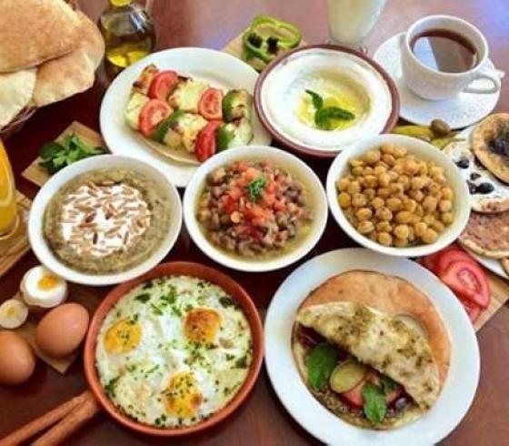 أفضل وقت لتناول وجبة الفطور للمساعدة على إنقاص وزنك