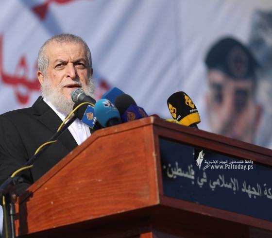 نافذ عزام  (1).JPG