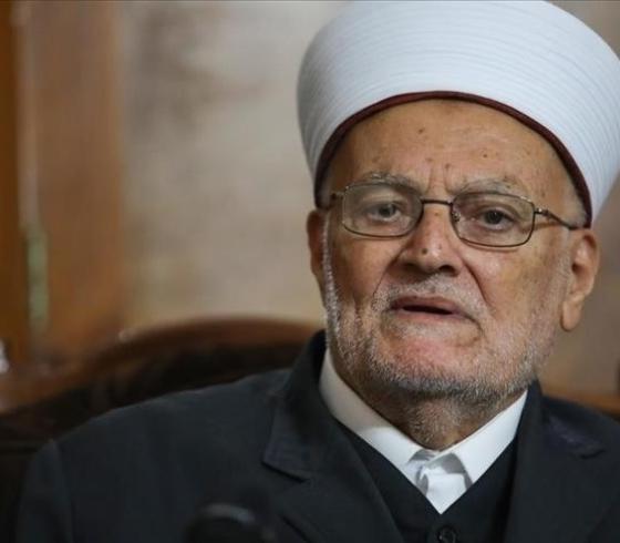 الشيخ عكرمة صبري.jpg