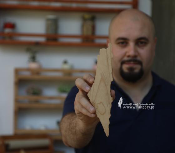 المهندس محمد يبدع في صنع الأدوات التراثية القديمة ويواكب العصر (18).JPG