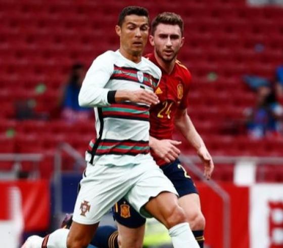 اسبانيا و البرتغال.
