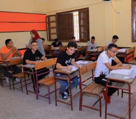 جدول امتحانات الثانوية العامة المواد الأساسية.jpg