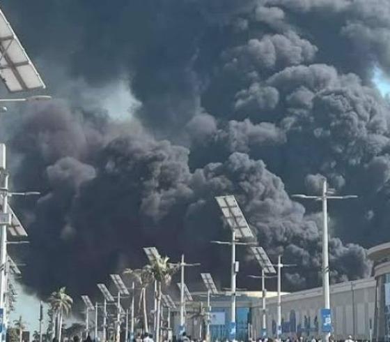 ماذا حدث في كارفور الإسكندرية.. فيديو حريق مول سيتي سنتر في الإسكندرية