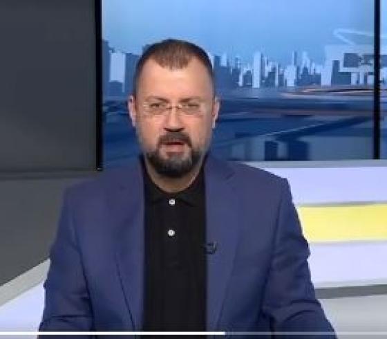 مذيع عراقي.JPG