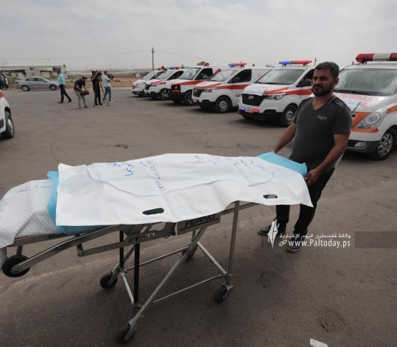 سيارات الإسعاف في غزة باتجاه بيت حانون للمطالبة بحقوق المرضى في العلاج (3).jpg