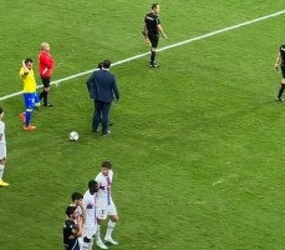 مباراة قادش و برشلونة.