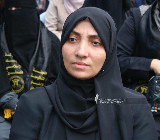امنة حميد.