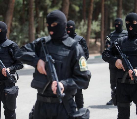 إيران: الهجوم على مزار دبني في شيراز لن يمرّ من دون رد