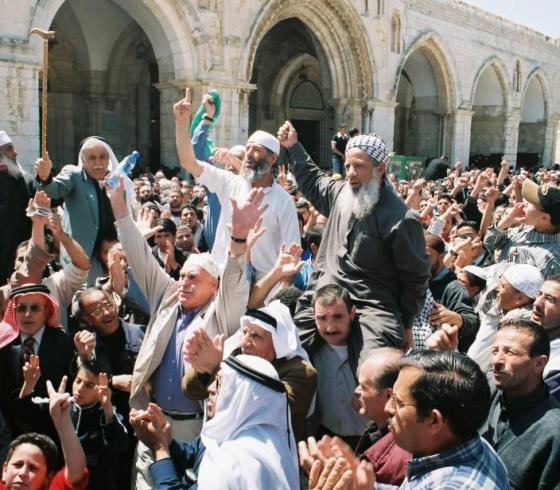 الحركة الإسلامية بالقدس: بوصلة شعبنا جلية دائمًا تجاه قضايا الأمة ورموزها