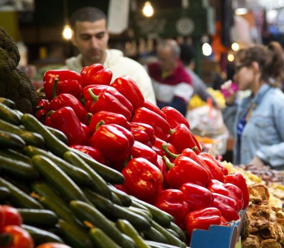 أسعار الخضروات والدجاج في غزة اليوم السبت 25-3-2023