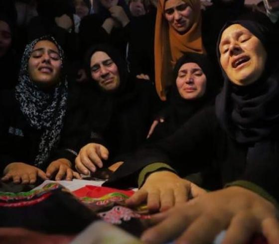 "غزة" تشيع جثامين 8 شهداء من أبنائها غرقوا قبالة السواحل التونسية