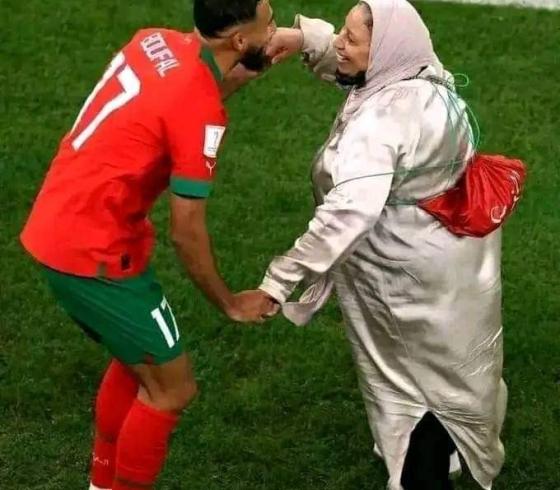 ما حقيقة وفاة والدة اللاعب المغربي سفيان بوفال ويكيبيديا.. وفاة والدة سفيان بوفال حقيقة أم إشاعة