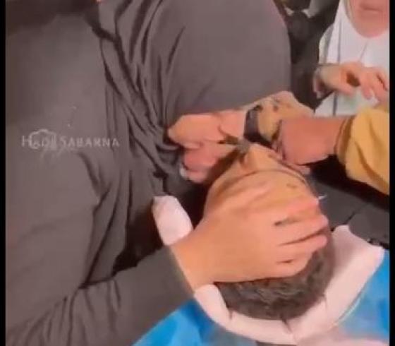 والدة شهيد.JPG