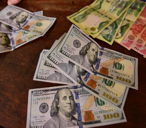 انخفاض سعر الدولار.. سعر العملات مقابل الشيكل اليوم الاثنين 24-7-2023