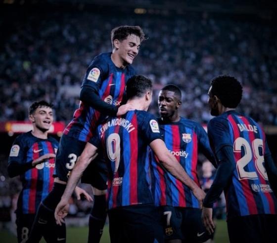 برشلونة