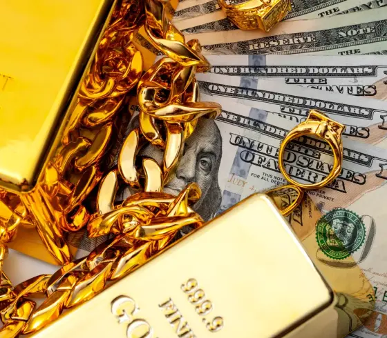الدولار يهوي والنفط يتنفس الصعداء والذهب يُحلق بعيداً