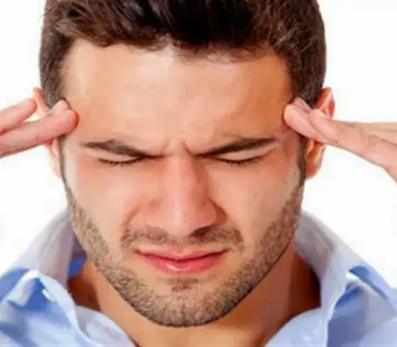 تعبيرية- صداع نتيجة قرب وقوع الزلزال