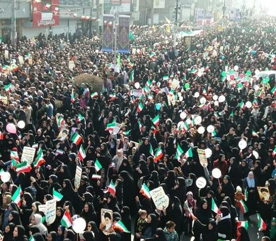 مسيرات في ايران في ذكرى انتصار الثورة الإسلامية الـ44
