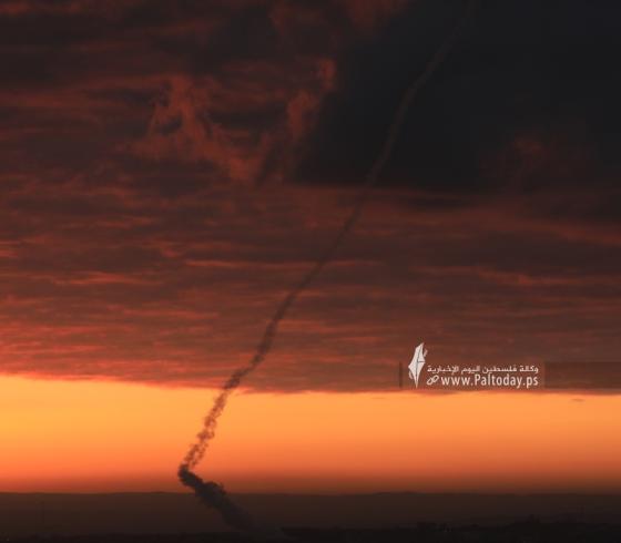 رشقة صاروخية (5).JPG
