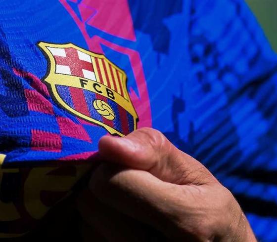 "يويفا"يعلن فتح تحقيق ضد برشلونة بشأن"قضية نيجريرا"