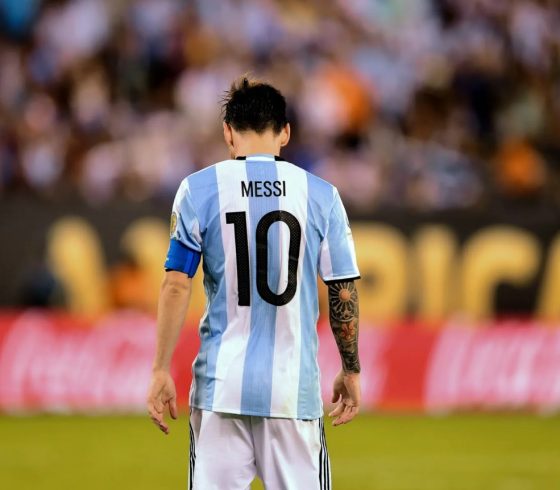 الاتحاد الأرجنتيني يقرر تجميد رقم 10 في المنتخب.. لهذا السبب!