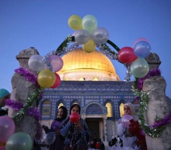 هل عيد الفطر المبارك يوم الجمعة أم السبت متى عيد الفطر المبارك