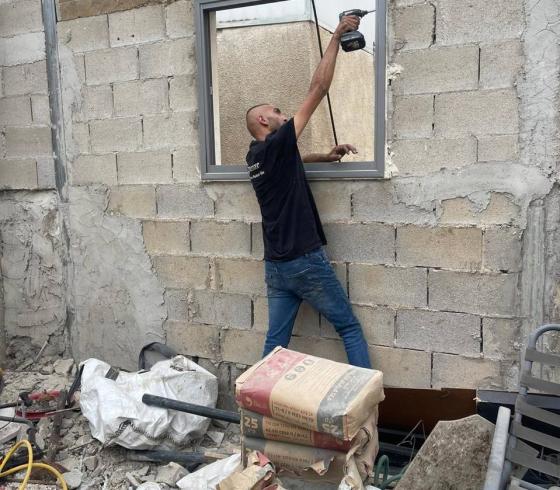 الاحتلال يجبر مقدسياً على هدم منزله في بلدة سلوان