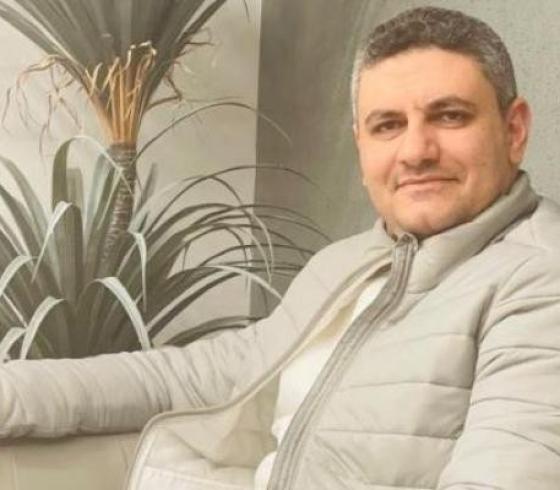 الصحفي محمد منى من نابلس.jpg