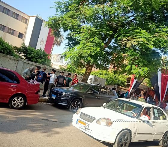 توافد الطلاب في مصر.jpg