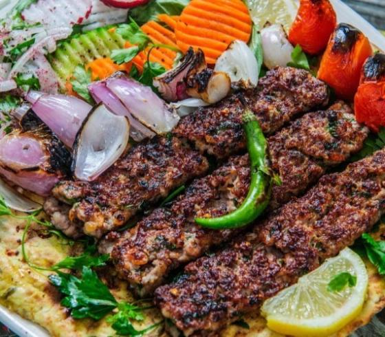 5 طرائق لعمل الكباب بالبيت مثل المطاعم في عيد الاضحى 2023