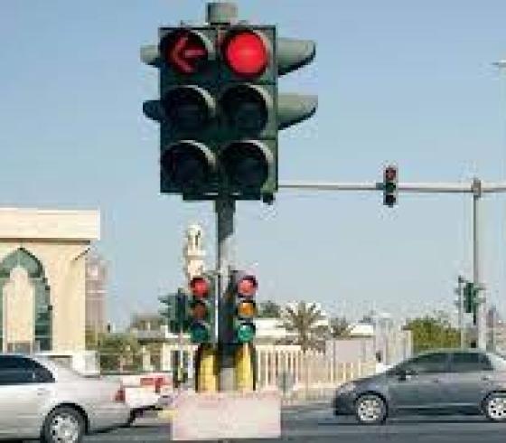 قطع الاشارة الحمراء.jpg