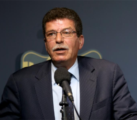 قدورة فارس رئيس نادي الأسير الفلسطيني.png