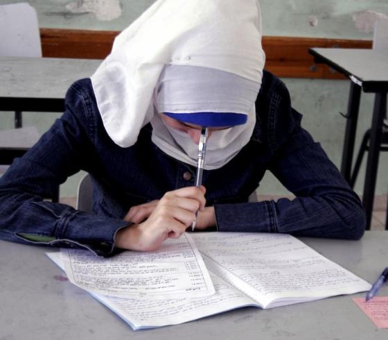 نماذج أسئلة امتحان اللغة العربية الورقة الثانية للتوجيهي في فلسطين 2022 - التوقعات وطبيعة الأسئلة