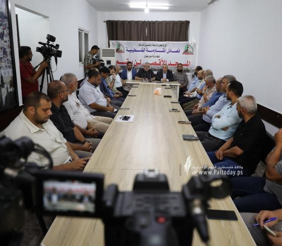فصائل المقاومة تنظم ورشة عمل بعنوان المسجد الأقصى لن يُقسم (7).JPG