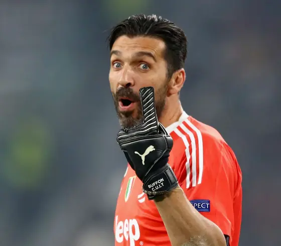 منتخب إيطاليا بوفون