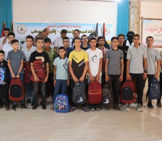 الجهاد بالوسطى تكرم حفظة القرآن (3).jpeg