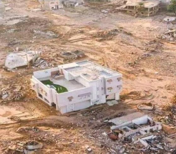 منزل في درنة