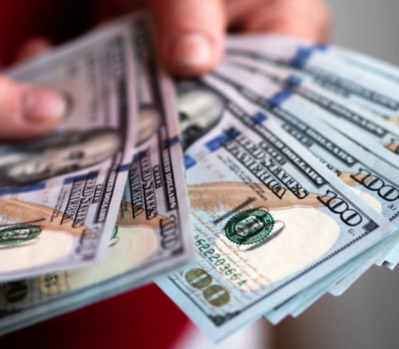 كيف جاء سعر الدولار مقابل الشيكل اليوم الخميس؟